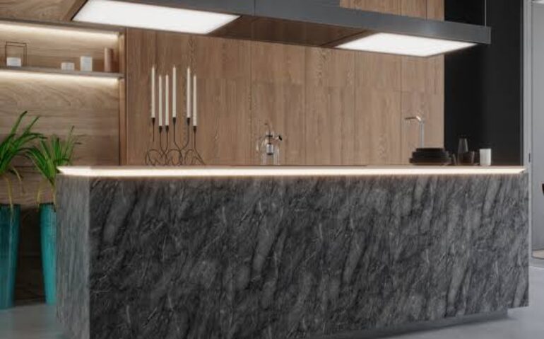 2a270bd1-9b0c-4b1b-8189-14a02d21d7e4